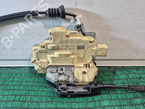 Fechadura frente direita VW PASSAT B6 Variant (3C5) 1.9 TDI (105 hp) 30853478