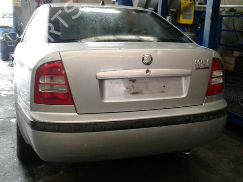Lights ECU SKODA OCTAVIA I (1U2)  | BP8416893M55 