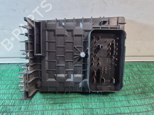 Fuse box VW GOLF PLUS V (5M1, 521) 1.6 | BP40102751E1 - Image 2