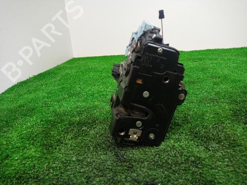 Used Rear right lock VW TOURAN (1T1, 1T2) [2003-2010]  13415472