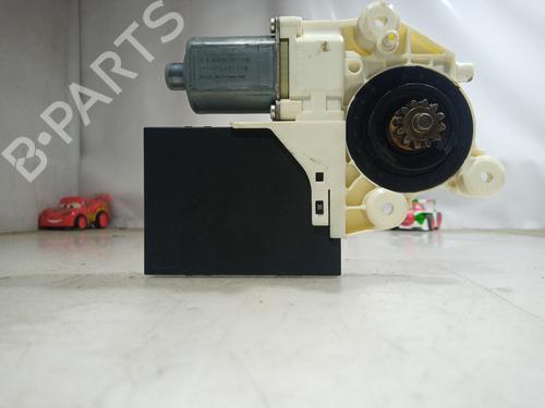 Right front window motor FORD FOCUS II (DA_, HCP, DP) 2.0 TDCi | BP11958106E20 