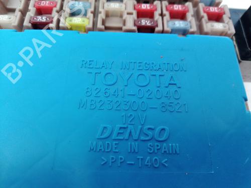 Fuse box TOYOTA COROLLA (_E12_) 1.4 D (NDE120_, NDE120R) | BP10645106E1 