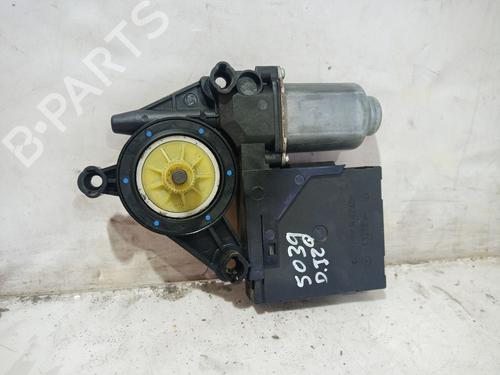 Used Left front window motor VW GOLF V (1K1) [2003-2010]  12322806