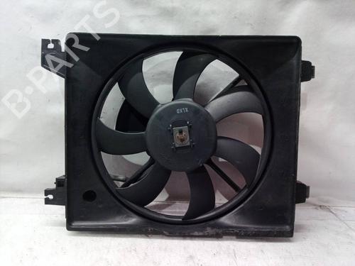 Used Radiator fan HYUNDAI ELANTRA III Saloon (XD) 1.6 (107 hp) 9093422