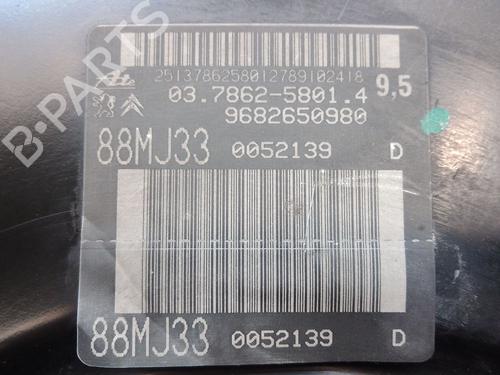 Used Servo brake PEUGEOT 5008 (0U_, 0E_) 1.6 HDi (110 hp) 18030725