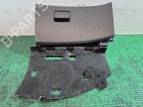 Used Glove box Glove box 37632040 37632040
