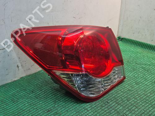 Left taillight CHEVROLET CRUZE (J300) 2.0 CDI | BP29966128C34