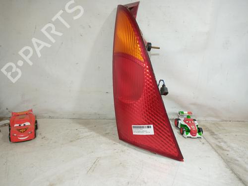 Used Right taillight FORD FOCUS I (DAW, DBW) [1998-2009]  10254797