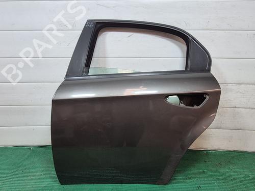 Used Left rear door Left rear door 36990168 36990168