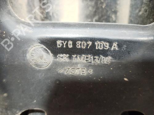 Front bumper reinforcement SKODA FABIA I (6Y2) 1.4 | BP12322442C109 