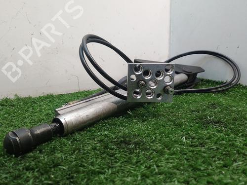 Tailgate lift support PEUGEOT 307 CC (3B) 2.0 HDi 135 | BP18270137C138 