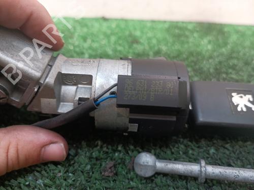 Ignition barrel PEUGEOT 5008 (0U_, 0E_) 1.6 HDi | BP15204217M48 