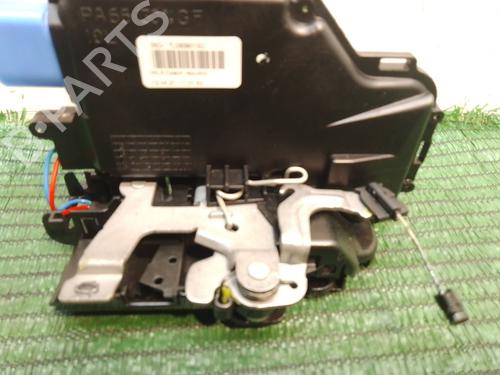 Rear left lock VW TOURAN (1T1, 1T2) 2.0 TDI 16V | BP19916328C100 