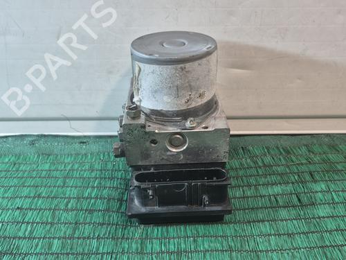 Used ABS pump RENAULT MEGANE II Coupé-Cabriolet (EM0/1_) [2003-2010]  31381188