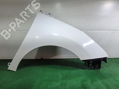 Guarda-lamas direito PEUGEOT 5008 II (MC_, MJ_, MR_, M4_) 1.6 BlueHDi 120 (MCBHZH, MCBHZW) (120 hp) 31134116