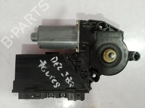 Used Left front window motor VW TOUAREG (7LA, 7L6, 7L7) [2002-2013]  10255156