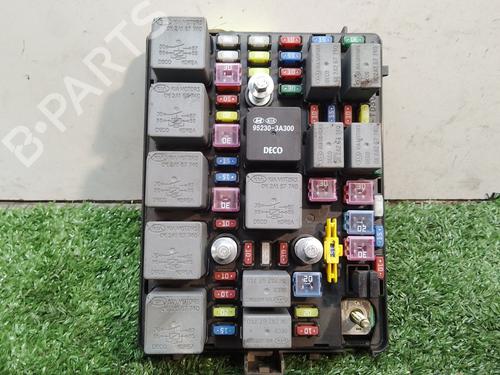 Fuse box KIA CARENS II MPV (FJ)  | BP17945416E1 