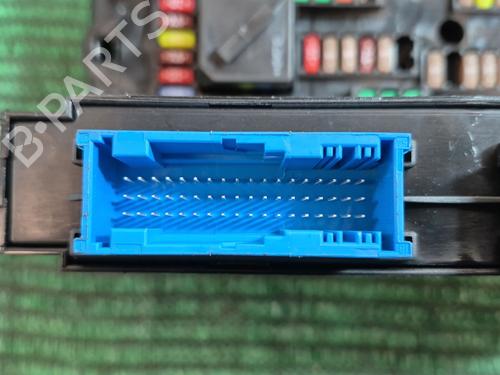 Fuse box BMW 5 (F10) 525 d xDrive | BP40228508E1 - Image 8