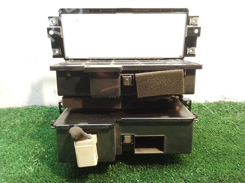 Ashtray KIA SORENTO I (JC) 2.5 CRDi 4WD | BP22101975I30 