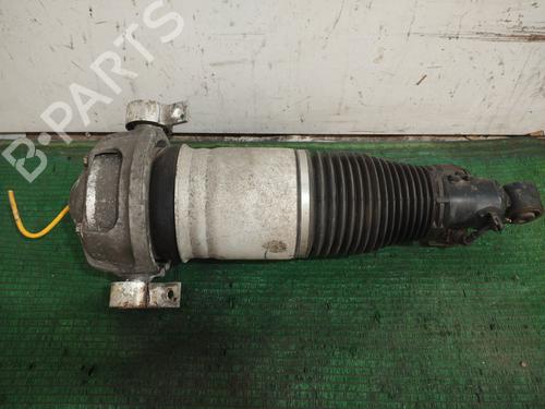 Used Right rear shock absorber PORSCHE CAYENNE (9PA) Turbo 4.5 (450 hp) 29886035