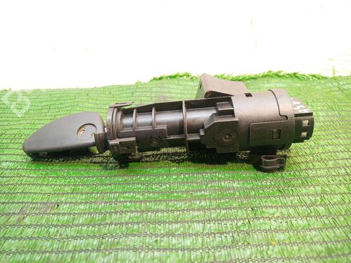 Used Ignition barrel ALFA ROMEO 147 (937_) 1.6 16V T.SPARK (937.AXA1A, 937.AXB1A, 937.BXB1A) (120 hp) 19312199