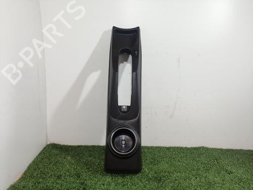 Used Middle console MINI MINI (R50, R53) One (90 hp) 18084530