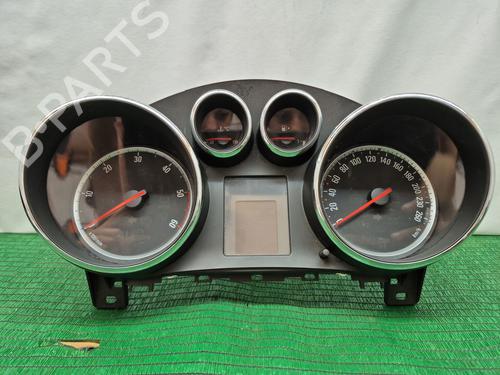 Used Instrument cluster OPEL ASTRA J (P10) [2009-2016]  26887384