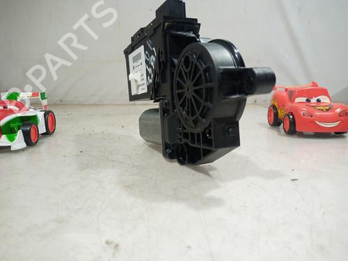 Right rear window motor VW TOUAREG (7LA, 7L6, 7L7) 2.5 R5 TDI | BP11282447E22 