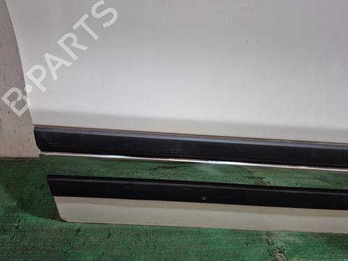 Right front door FIAT 500L (351_, 352_) 1.3 D Multijet (199.LYM11, 199.LYM1A) | BP28543310C3