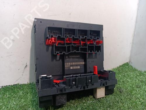 Fuse box VW GOLF V (1K1)  | BP16068335E1 