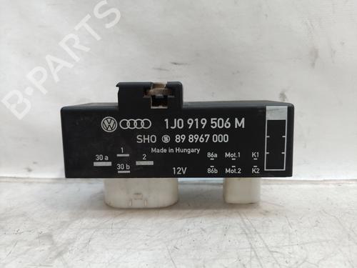 Module électronique VW POLO (9N_, 9A_) 1.2 12V (64 hp) 10774376