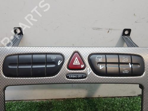 Switch MERCEDES-BENZ C-CLASS Coupe (CL203) C 200 Kompressor (203.745) | BP17956730I30