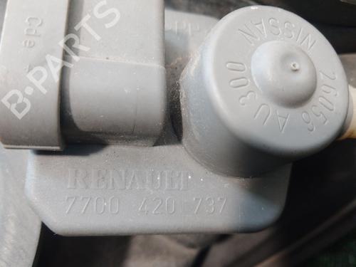 Left headlight NISSAN PRIMERA (P12) 2.2 Di | BP20934074C28