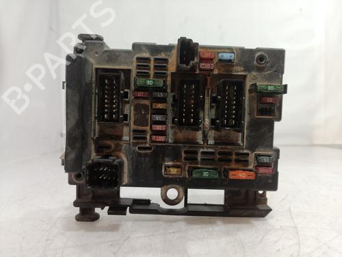 Used Fuse box PEUGEOT 206 Hatchback (2A/C) 1.4 HDi eco 70 (68 hp) 9693331
