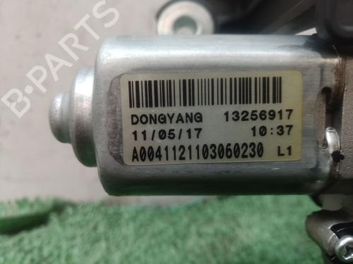Used Rear wiper motor OPEL ASTRA J (P10) [2009-2016]  24927531