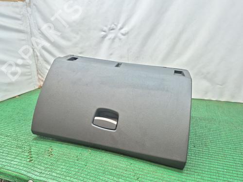 Used Glove box RENAULT LAGUNA III (BT0/1) 2.0 dCi GT (BT11, BT1E, BT1N) (178 hp) 29402265