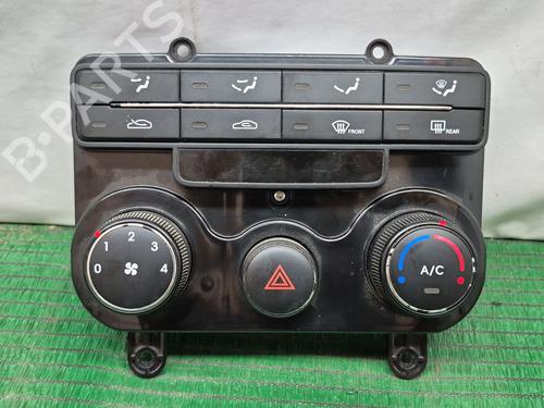Used Climate control HYUNDAI i30 (FD) 1.6 CRDi (116 hp) 28586272