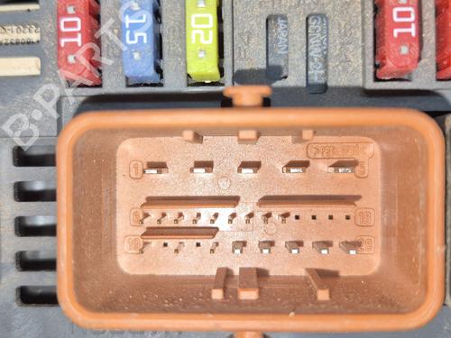 Fuse box PEUGEOT 5008 II (MC_, MJ_, MR_, M4_) 1.6 BlueHDi 120 (MCBHZH, MCBHZW) | BP29122518E1 