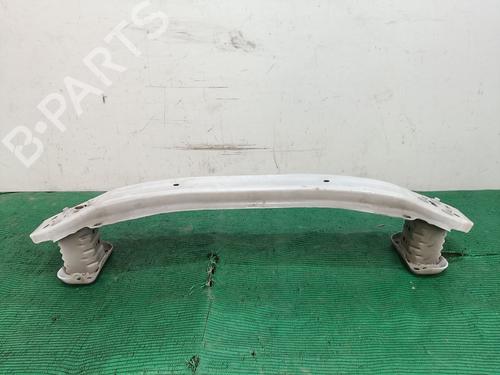Used Front bumper reinforcement TOYOTA YARIS (_P13_) 1.4 D (NLP130_, NLP130) (90 hp) 26553166