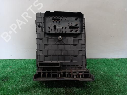 Fuse box SKODA OCTAVIA II Combi (1Z5) 1.9 TDI | BP13527580E1 