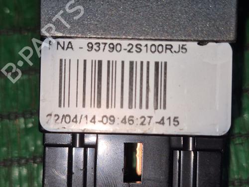 Warning switch HYUNDAI ix35 (LM, EL, ELH) 1.6 | BP29446285I22 