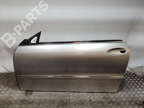 Used Left front door Left front door MERCEDES-BENZ CLK (C209) CLK 320 CDI (209.320) (224 hp) 11173827 11173827