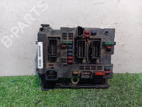 Used Fuse box PEUGEOT 307 (3A/C) 2.0 HDi 110 (107 hp) 16259832