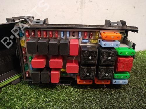 Fuse box FIAT PUNTO (199_) 1.3 D Multijet | BP17873763E1 