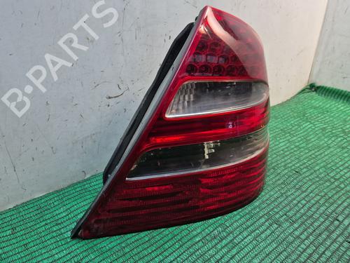 Lampa tylna prawa MERCEDES-BENZ E-CLASS (W211) E 320 CDI (211.026) | BP30271363C35