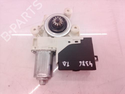 Rudehejsemotor bagstkærm højre VOLVO V50 (545) 2.0 D | BP8299459E22 