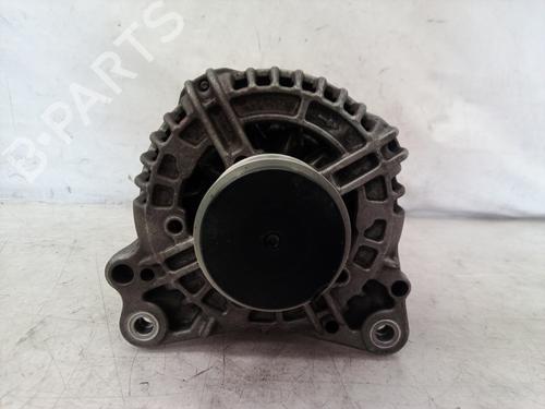 Generator AUDI A4 B7 (8EC) 2.0 TDI (140 hp) 10236166