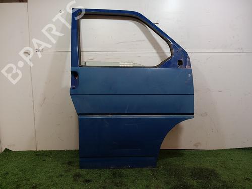 Dør høyre foran VW TRANSPORTER T4 Bus (70B, 70C, 7DB, 7DK, 70J, 70K, 7DC, 7DJ) 2.5 TDI (102 hp) 16915150
