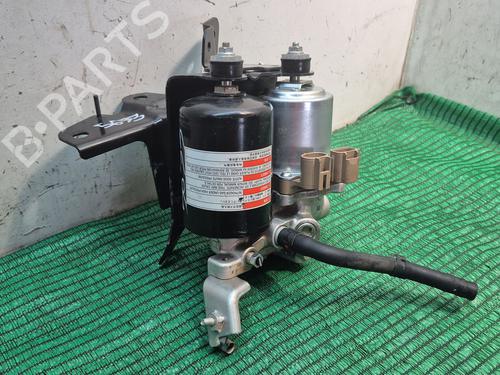 Brake master cylinder TOYOTA YARIS (_P13_) 1.5 Hybrid (NHP130_, NHP130) | BP29764014M77 