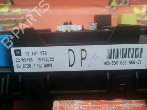 Boîte à Fusibles OPEL ASTRA H GTC (A04) 1.9 CDTi (L08) | BP7922868E1 